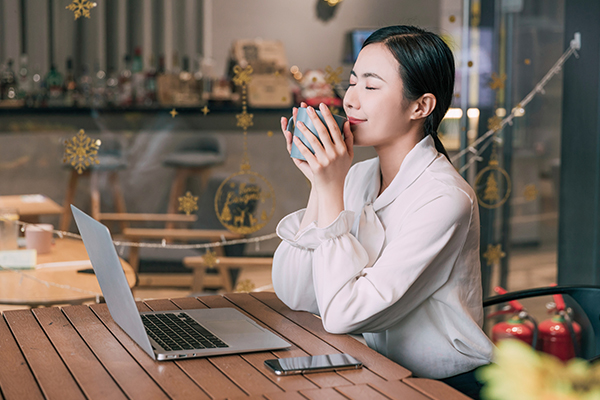 美容院如何利用朋友圈轉(zhuǎn)發(fā)點贊活動進行宣傳推